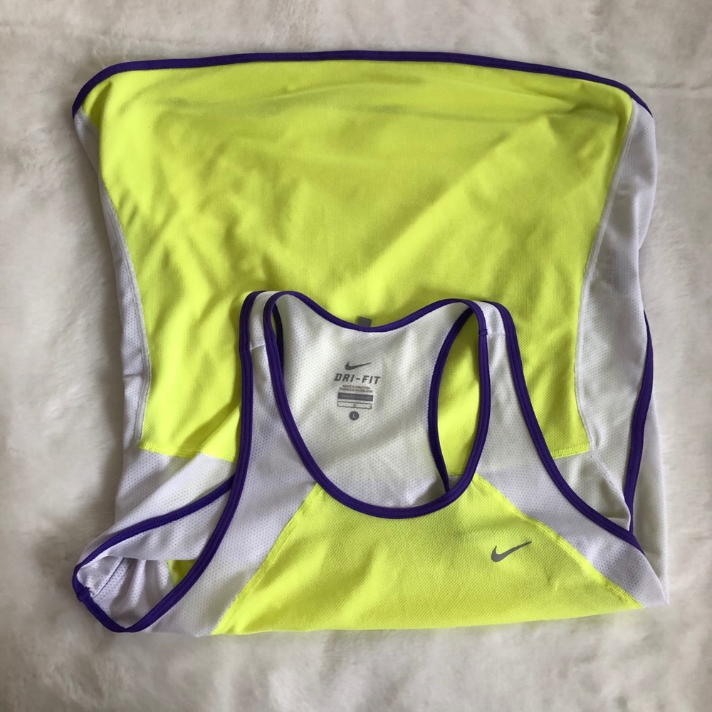 Nike Tank - Picture 3 of 4